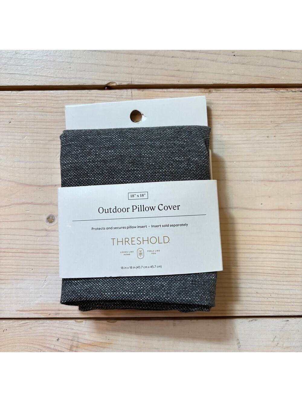 Threshold NWT Outdoor Pillow Cover Gray 18x18